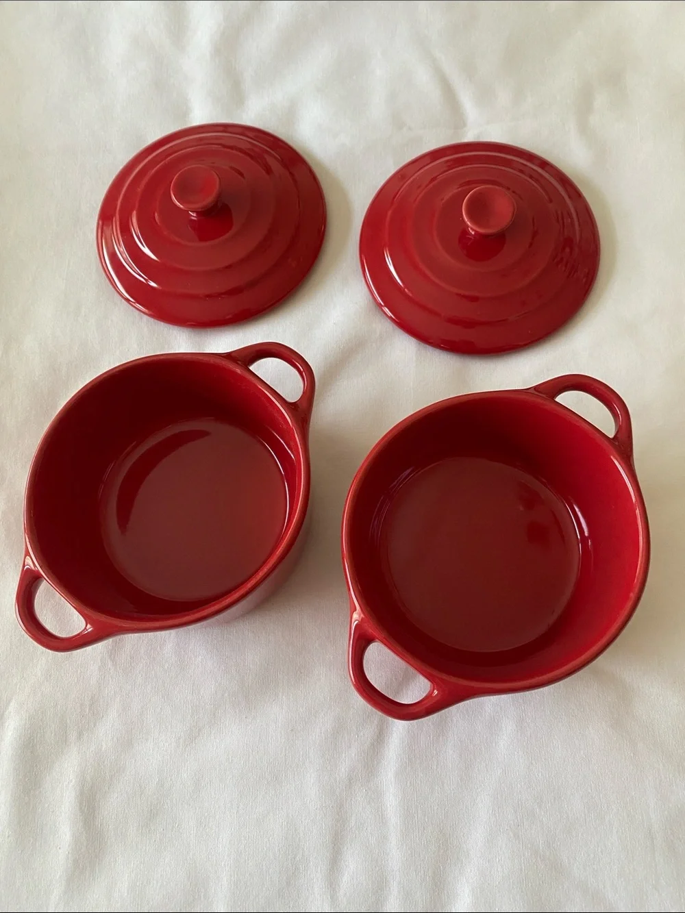 Red Mini cocottes Covered Casserole Dish - Compact Kitchen Bakeware